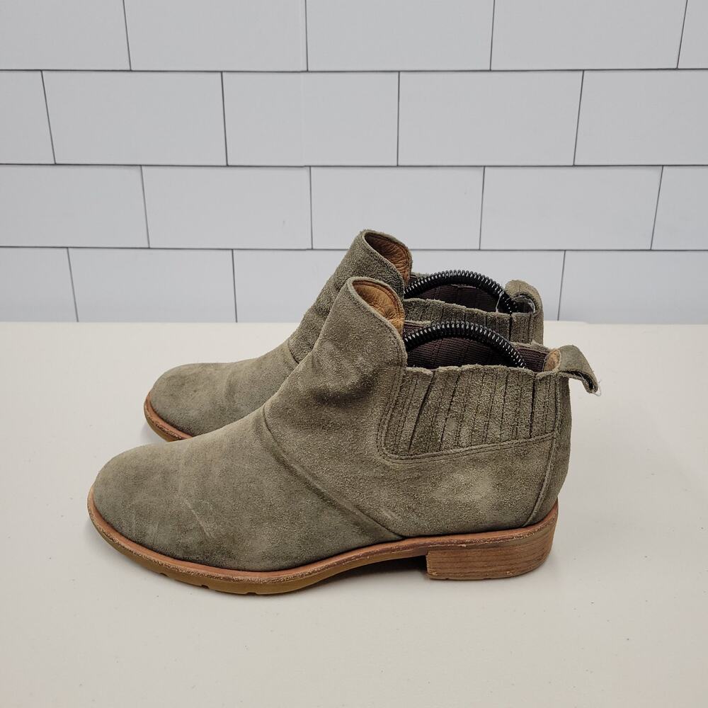 Sofft Women’s 8.5M Suede Ankle Boots Olive Green Leather Chelsea Booties